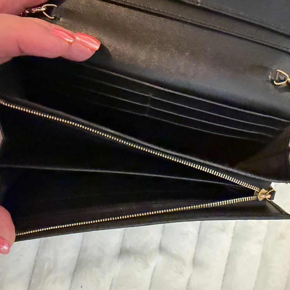 Gucci Margaux Wallet on Chain